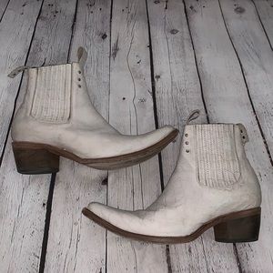 Faith Mood Ring Freebirds